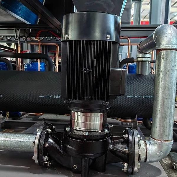 25hp 22 Tonnen Wassergekühlter Industriekühler Zentraler Wasserkühler Rollen Umweltschonender CE-Standard