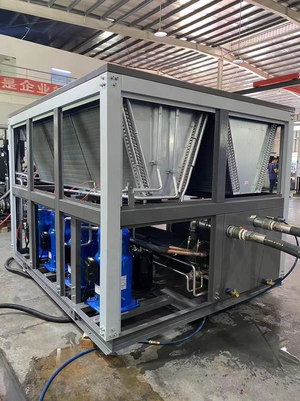 345L Wasserbehälter 60 Tonnen Luftgekühlter Industriewasserkühler für Spritzgießmaschine 2700*2200*2050
