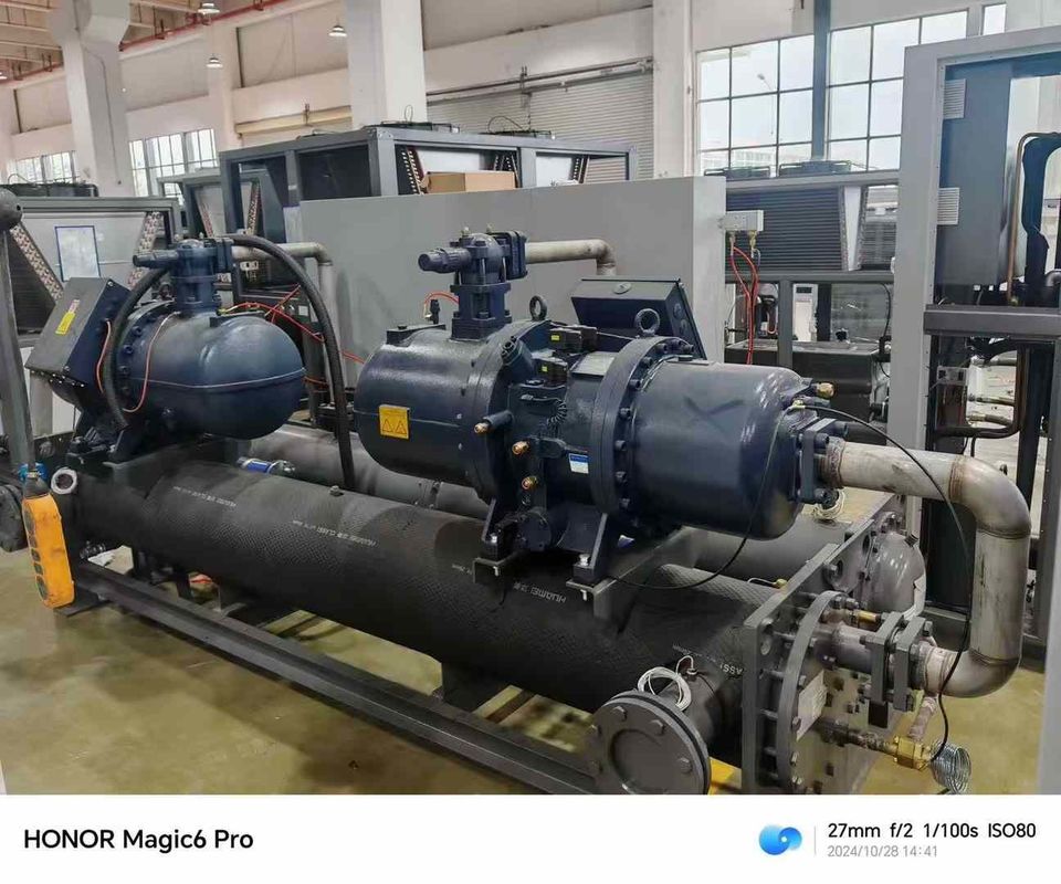 280 PS wassergekühlter Schraubkühler Industrieprozess-Wasserkühler für Druck und BOPP-Film-Laminationslinie