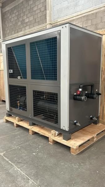 25RT hocheffizienter energiesparender Industrie-Kühler, importierter Kompressor, intelligente PID-Temperaturregelung, Labor/Halbleiter/Laser, Anpassung an verschiedene Industriezweige, luftgekühltes Zirkulationssystem